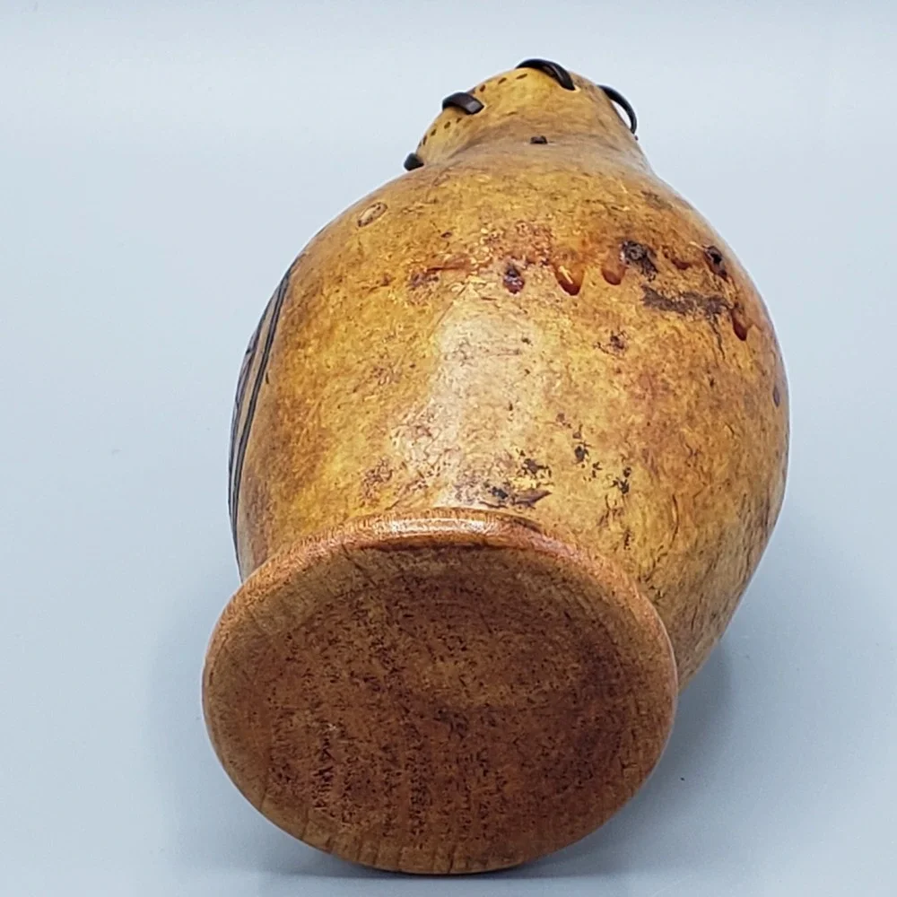 Hand Painted Southwestern Gourd‎ Vase Art Decor Zuni Bear Motif Folk Art